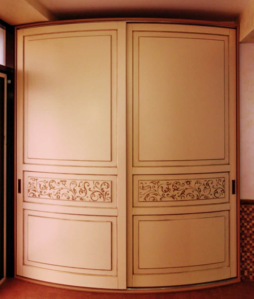 Радиусный шкаф купе с фрезеровкой, эмаль Барнаул
